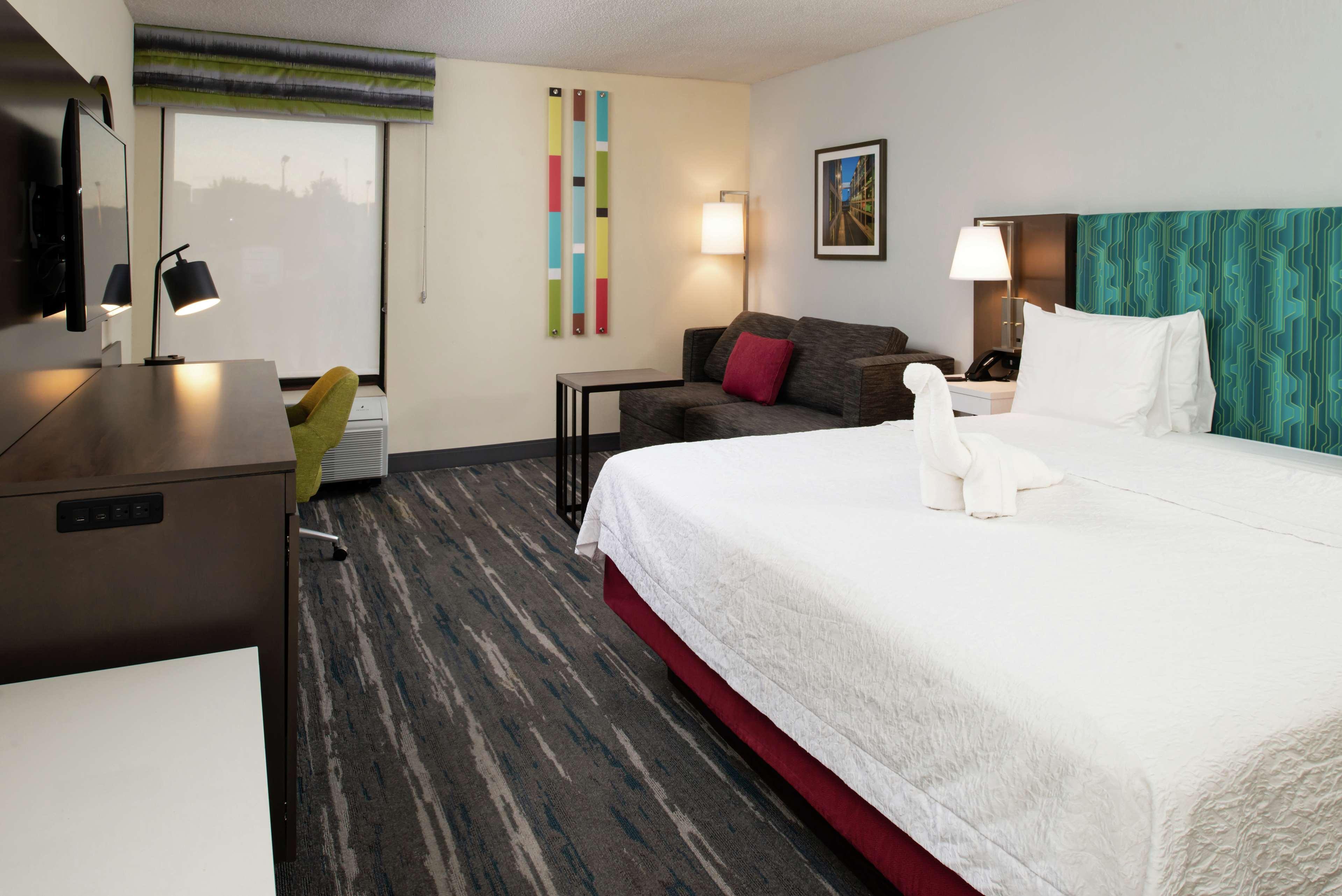 Hampton Inn Greensboro Airport Extérieur photo