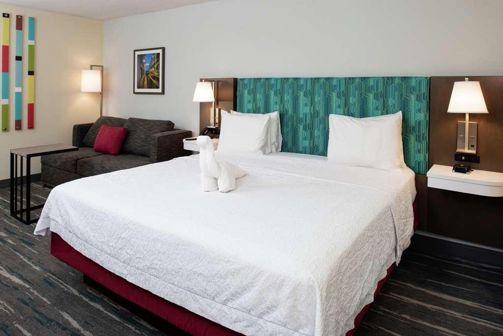 Hampton Inn Greensboro Airport Chambre photo